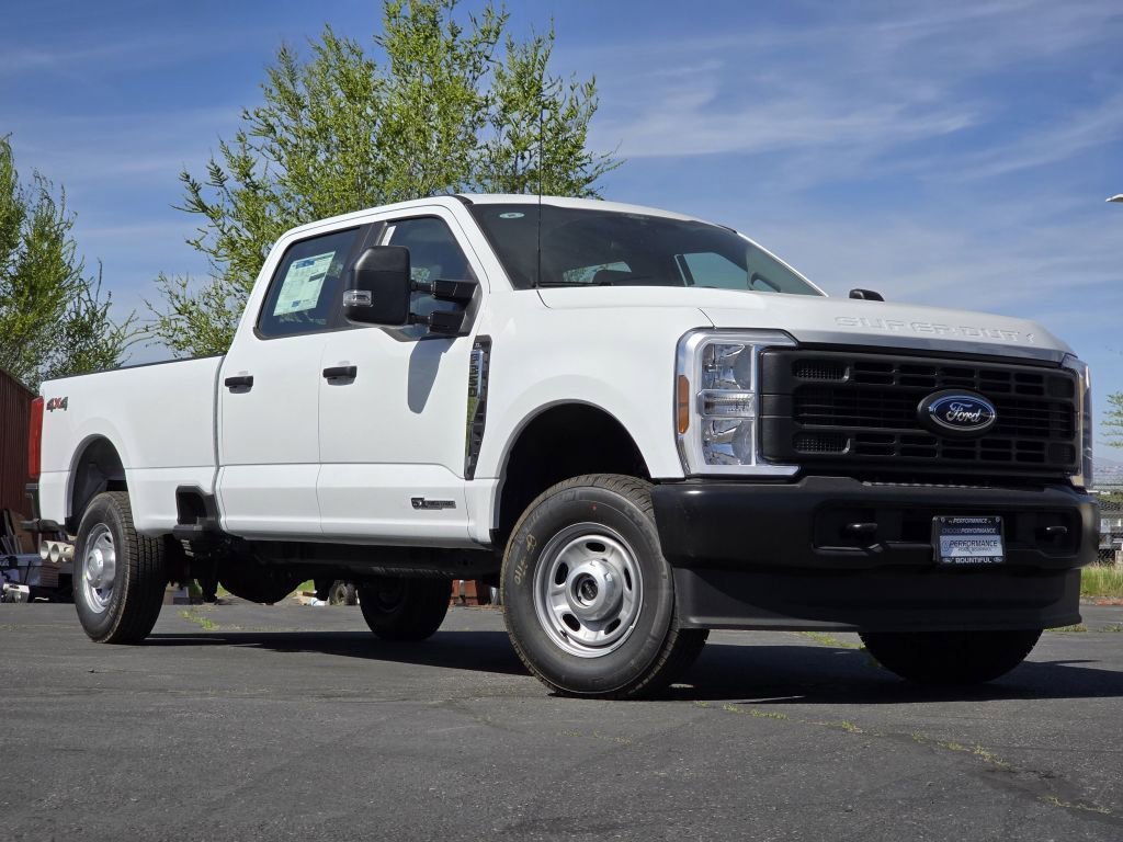 New 2026 Oxford White Ford XL image 2