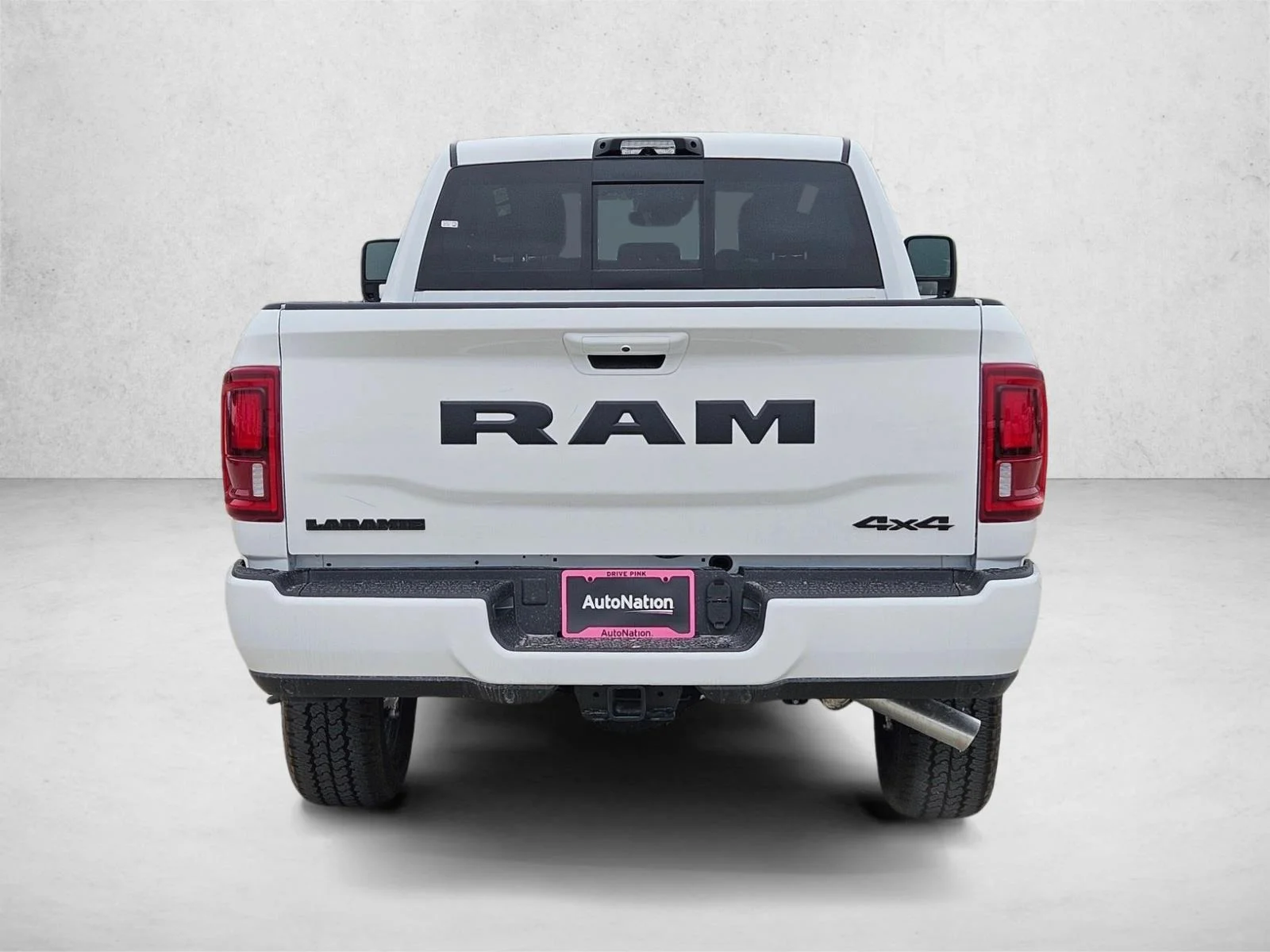 New 2026 Bright White Clear-Coat Exterior Paint RAM Laramie image 6
