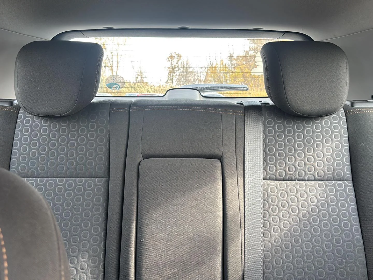 Used 2020 Wh Chevrolet  image 15