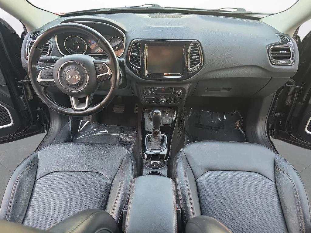 Used 2020 Black Jeep Limited image 9