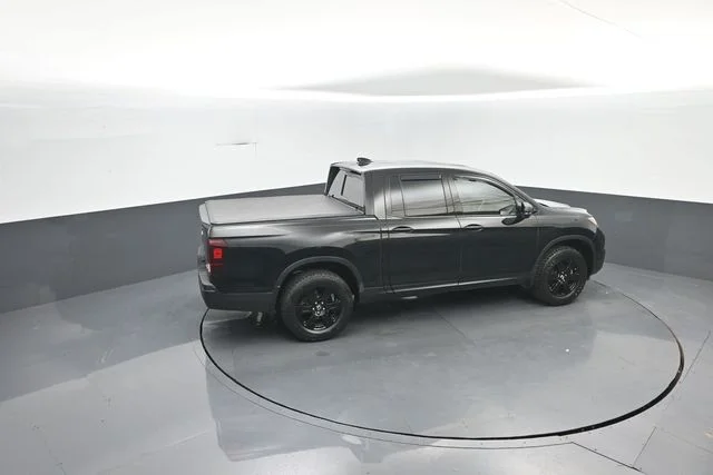 Certified Used 2018 Crystal Black Honda Black Edition image 32