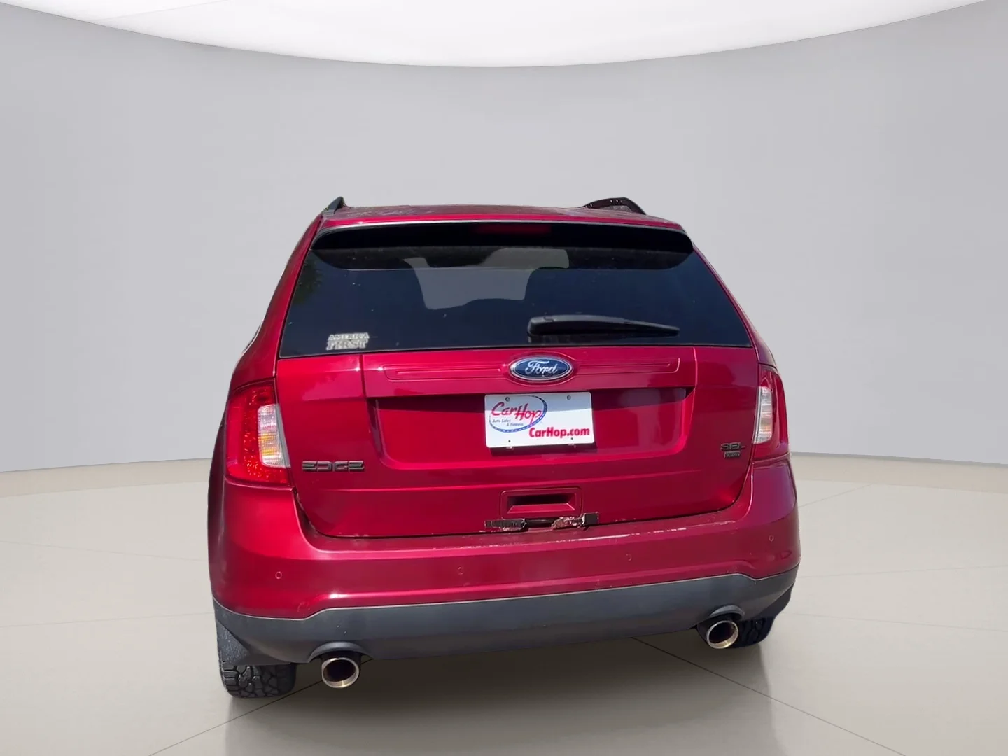 Used 2014 Red Ford SEL image 4