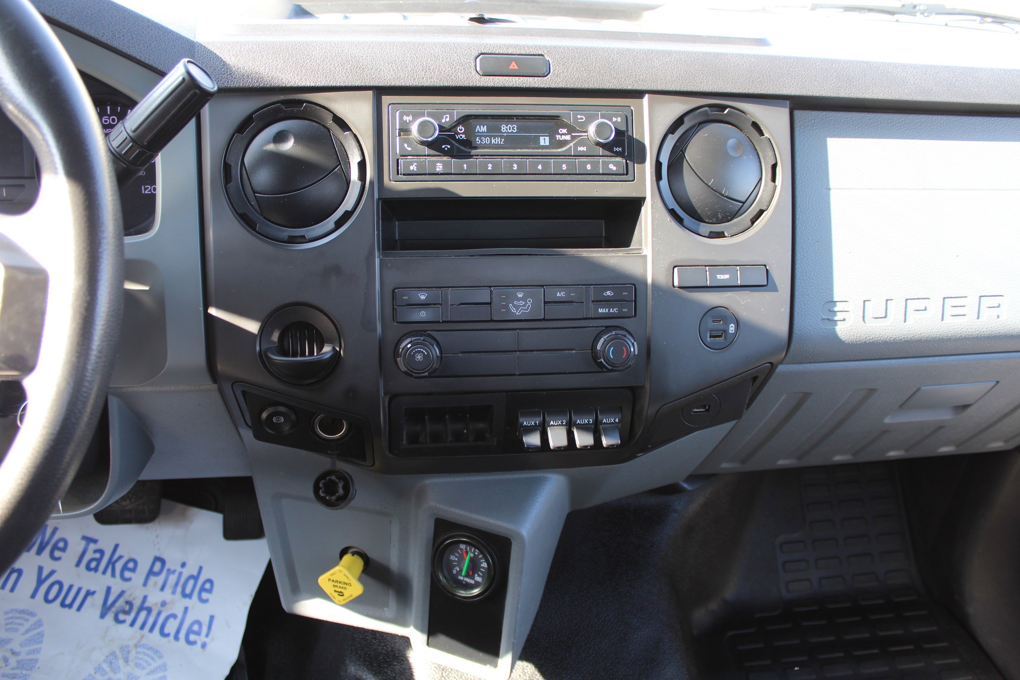 2021 Ford F-650 - Photo 8