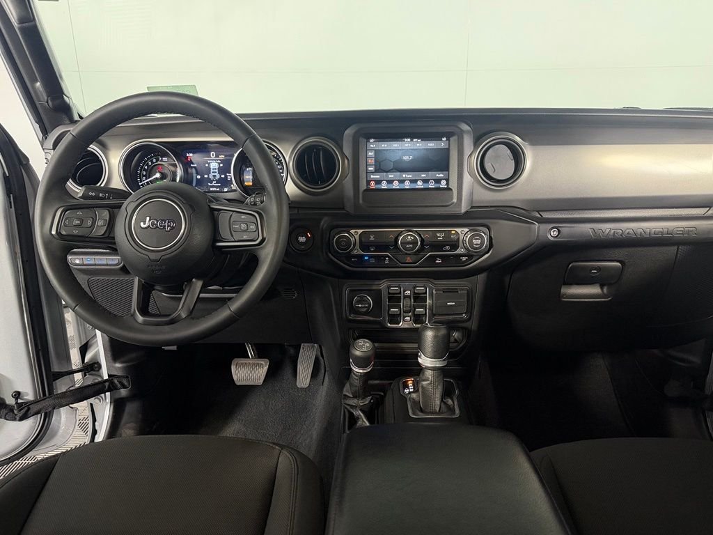 Certified Used 2023 Silver Jeep Willys 4xe image 15