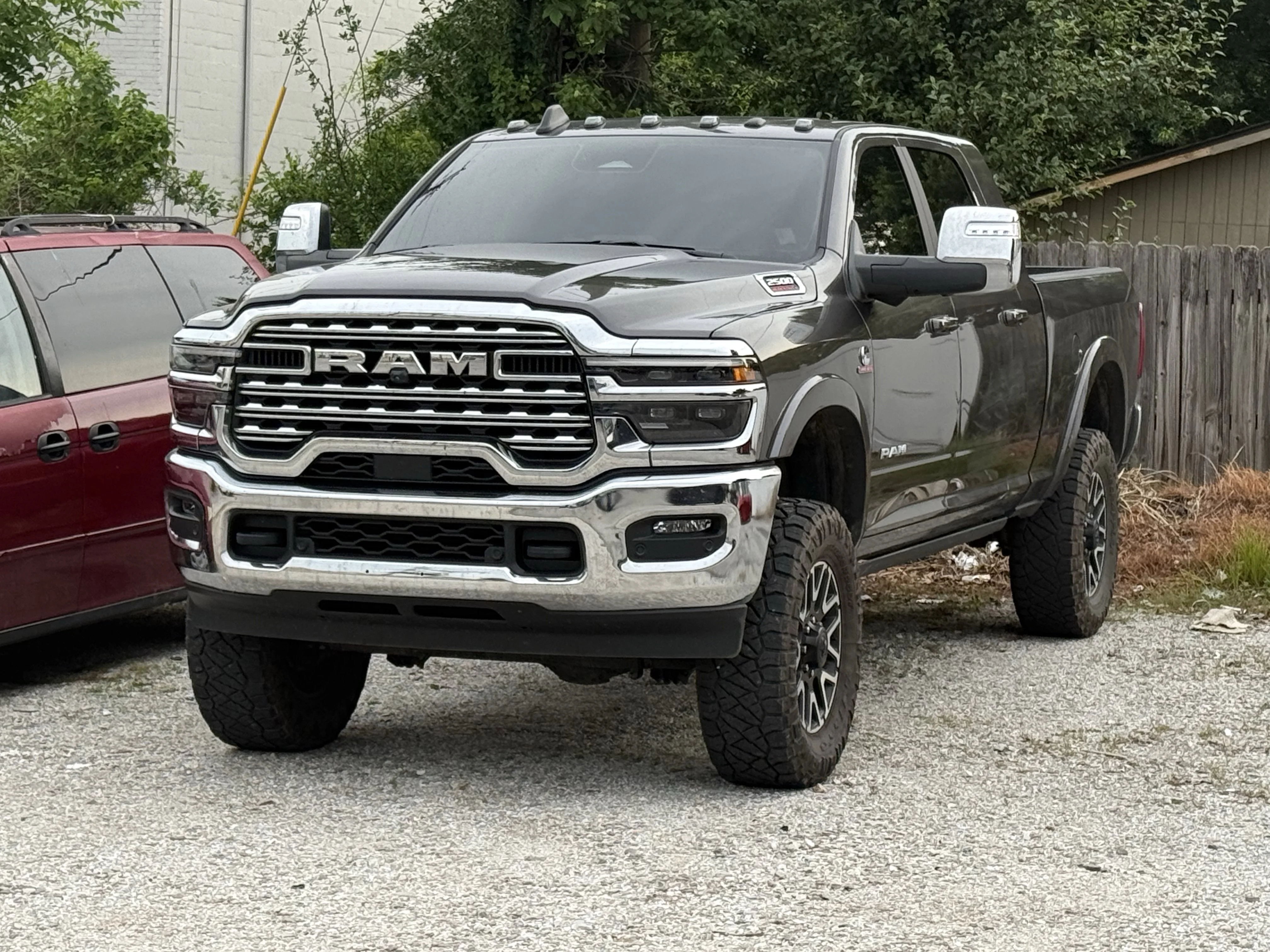 Used 2025 Granite Crystal Metallic Clearcoat Ram Longhorn image 3