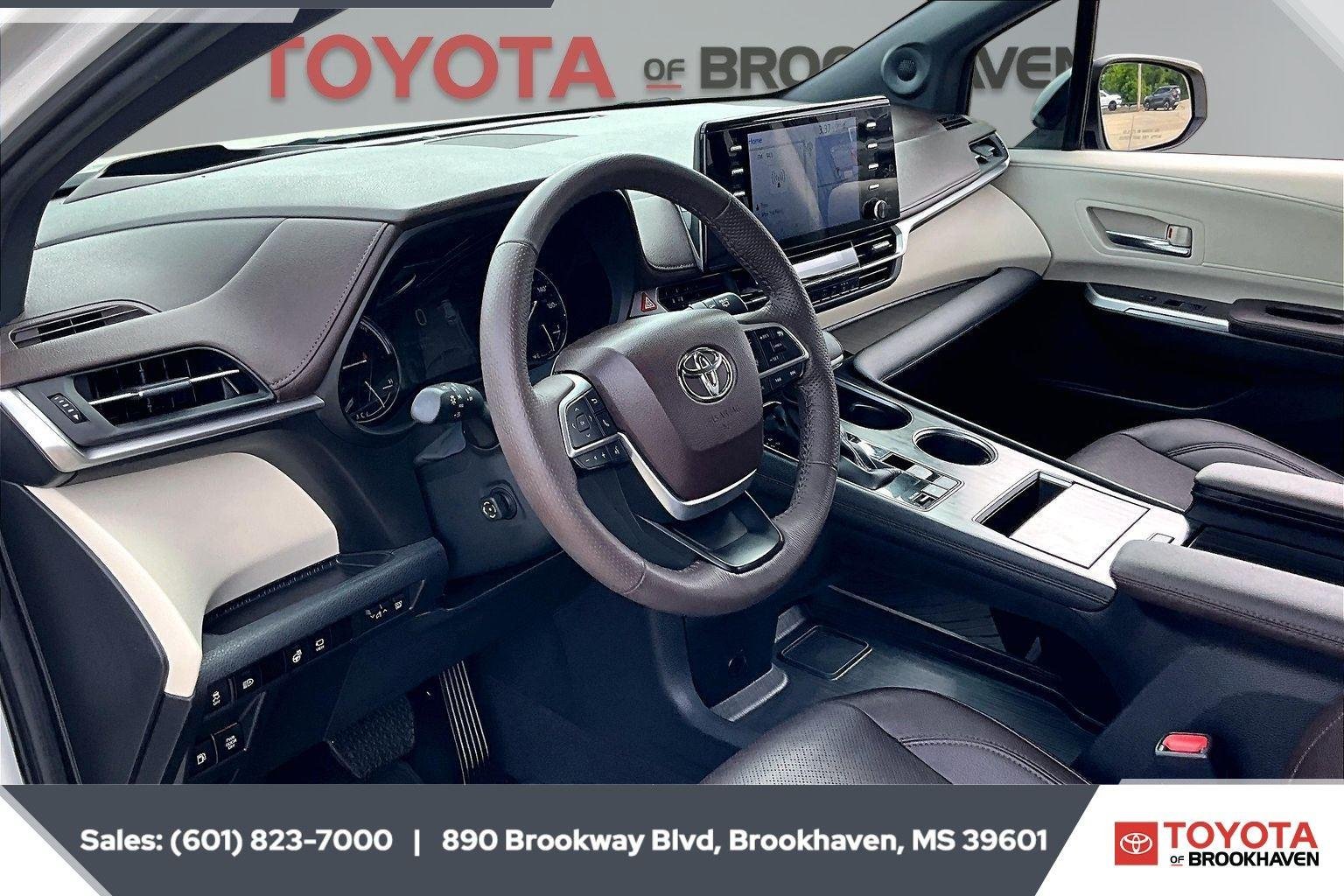 Used 2024 Windchill Pearl Toyota Platinum AWD image 14