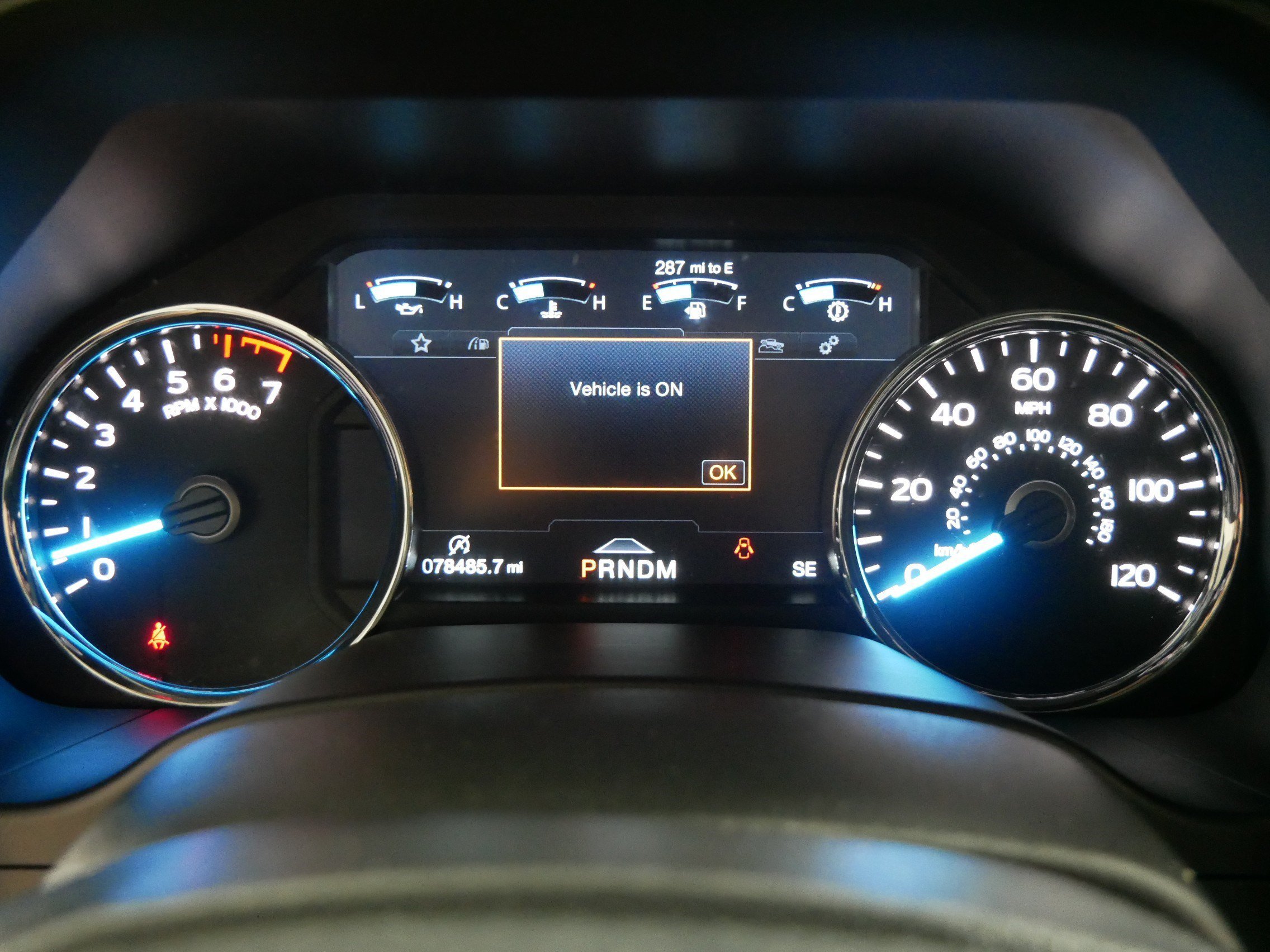 Used 2019 Ingot Silver Metallic Ford Platinum image 21