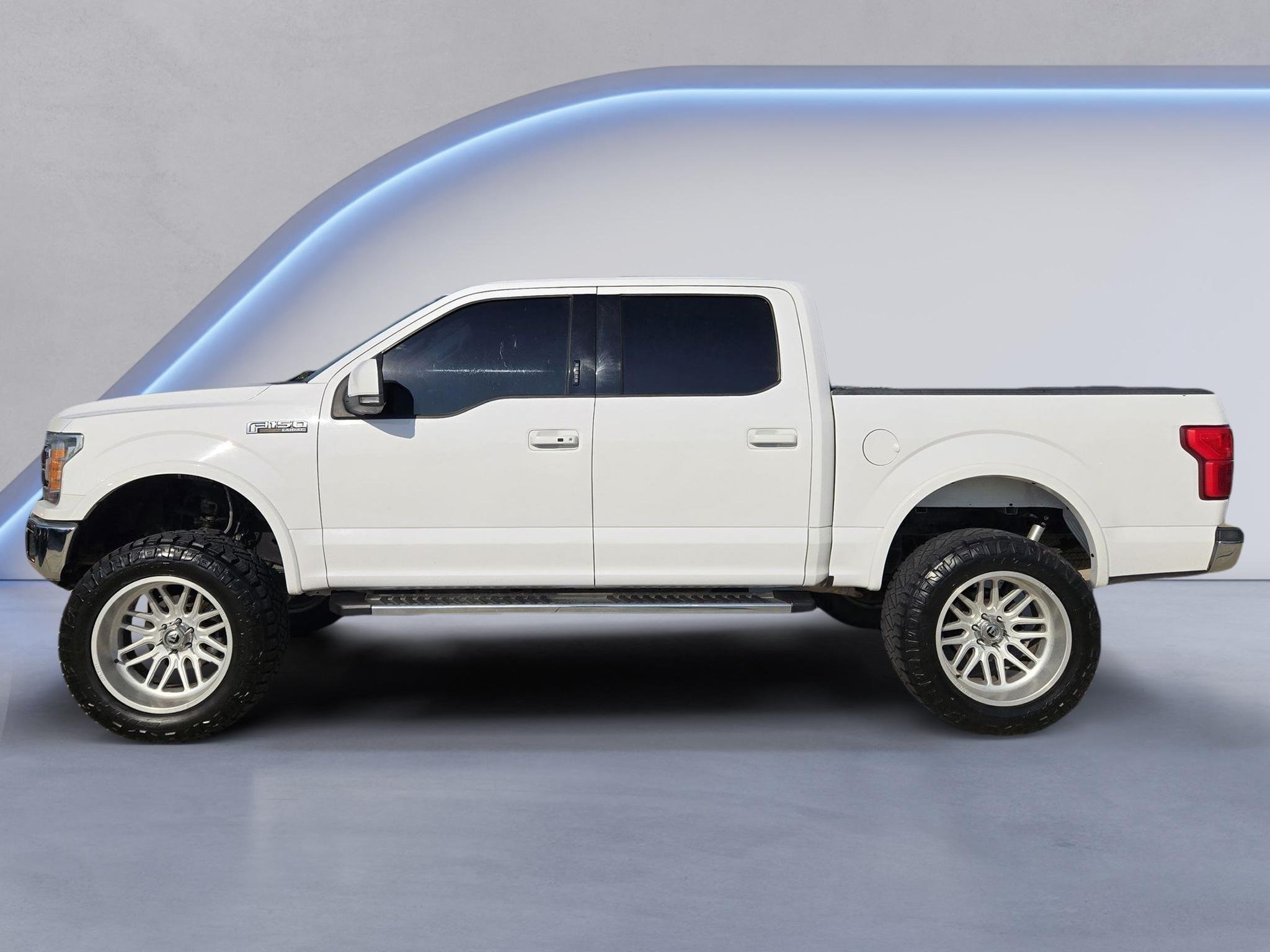 Used 2020 Oxford White Ford LARIAT image 5