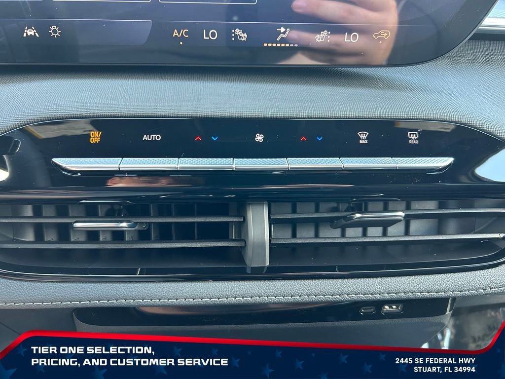 2026 Buick Enclave Sport Touring - Photo 24