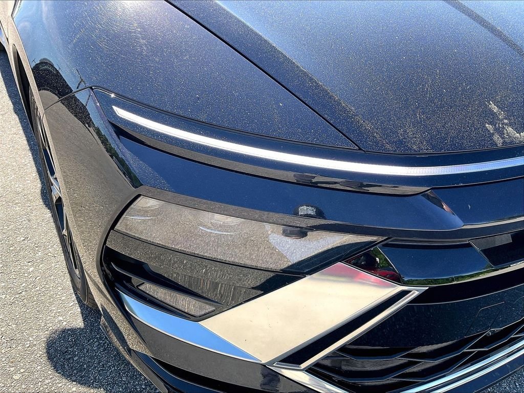 Used 2024 Carbon Blue Hyundai SEL image 28