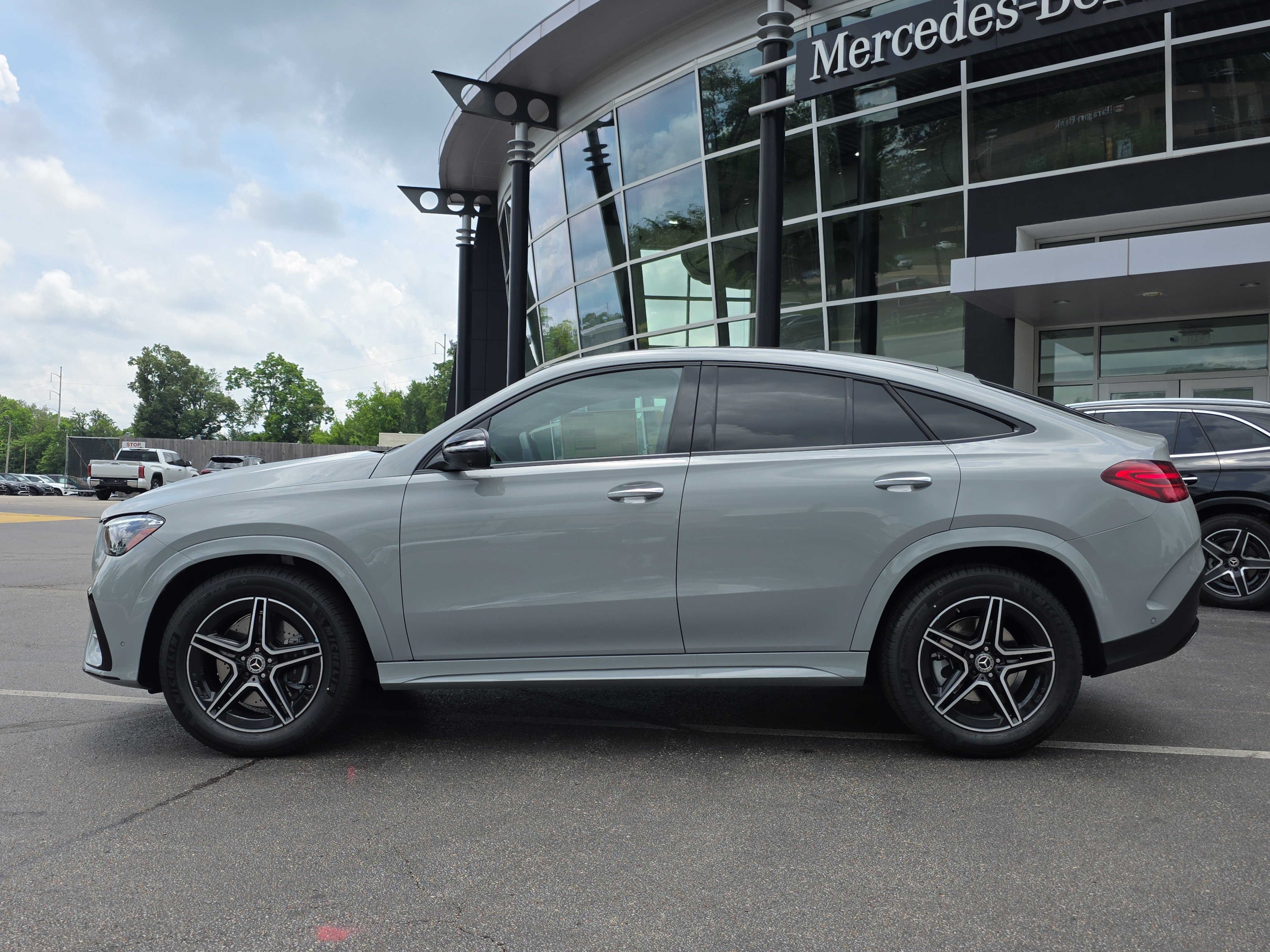 New 2026 MANUFAKTUR Alpine Grey Mercedes-Benz GLE 450 Coupe image 30