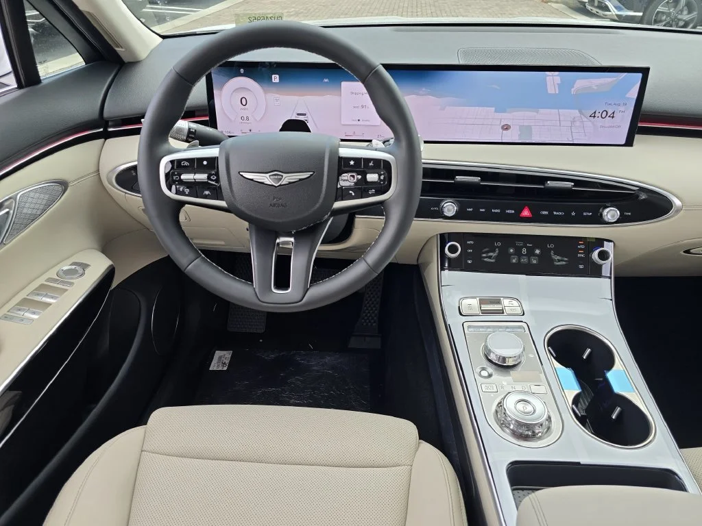 New 2027 White Genesis 2.5T image 7