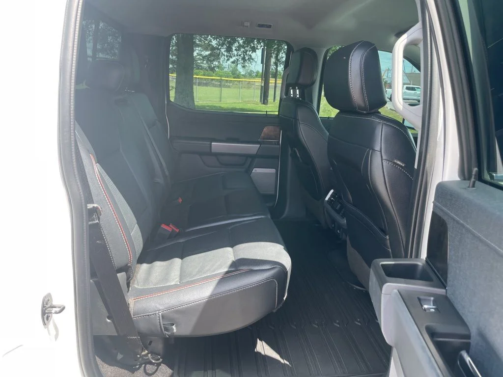 2023 Ford F-150 Lariat - Photo 16