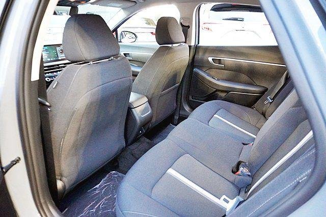 New 2026 Blue Hyundai SE image 25