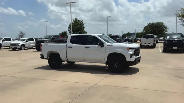 New 2026 Summit White Chevrolet LT Trail Boss image 3