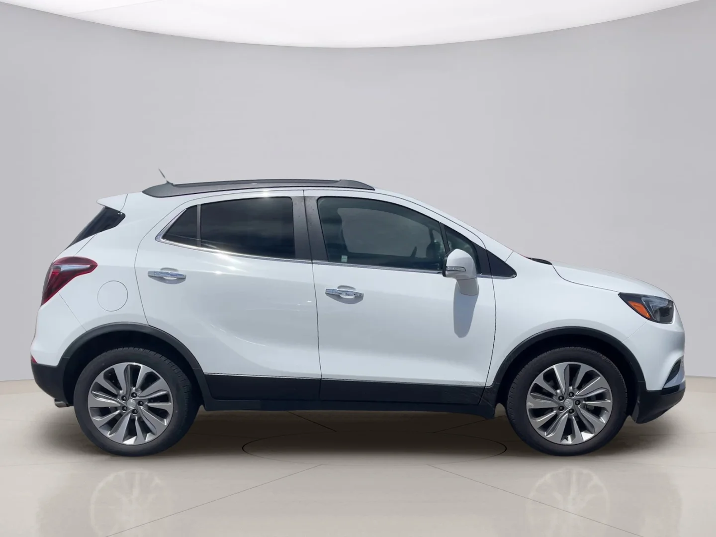 Used 2017 White Buick PREFERRED image 7