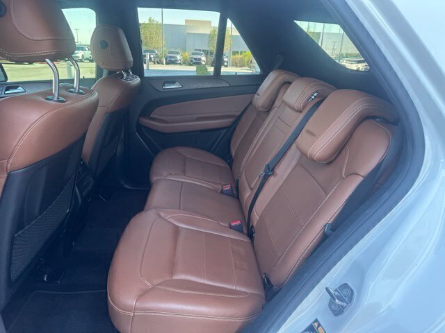 Used 2018 White Mercedes-Benz GLE 350 image 10