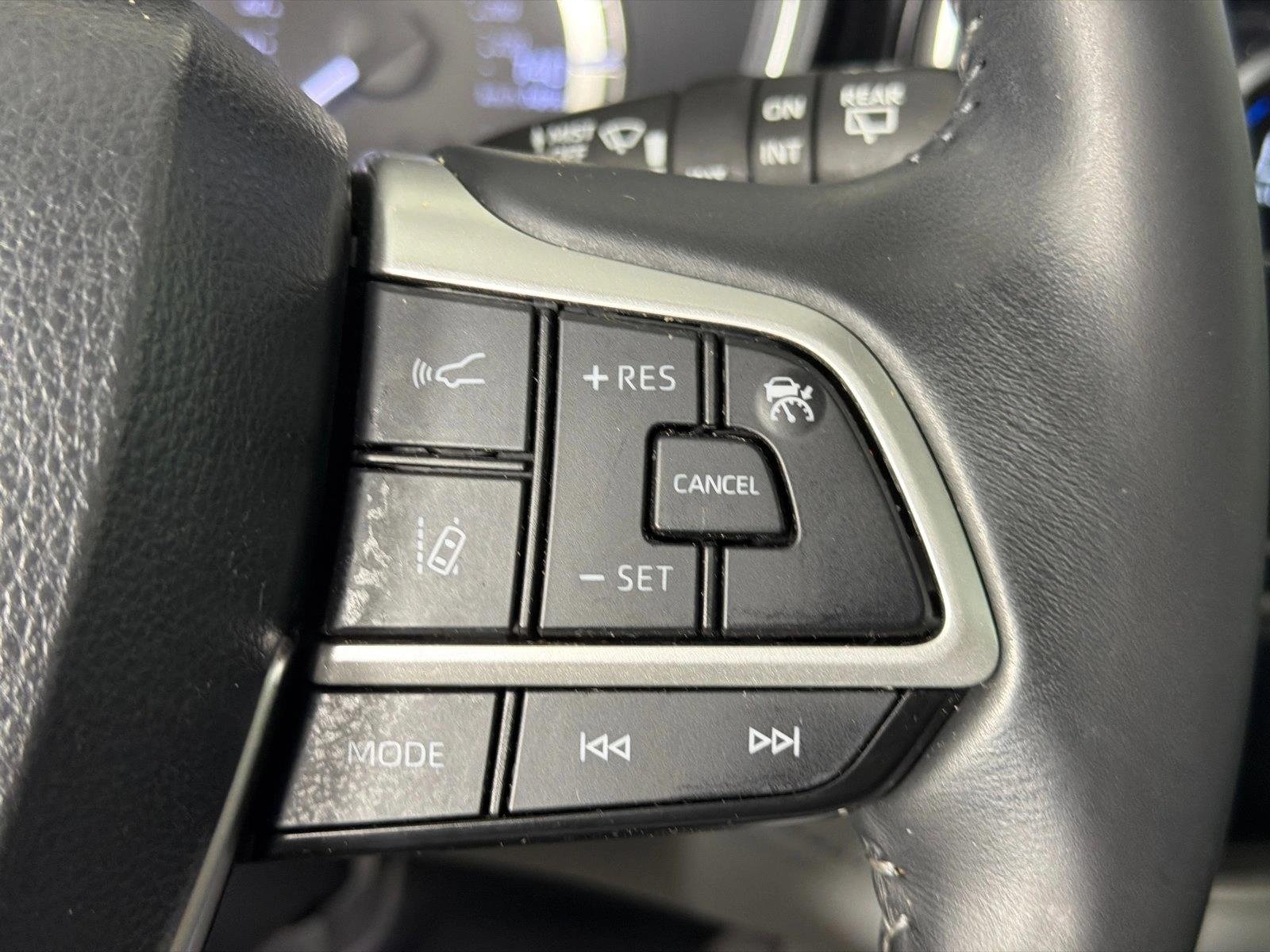 Used 2023 Midnight Black Metallic Toyota XLE image 27