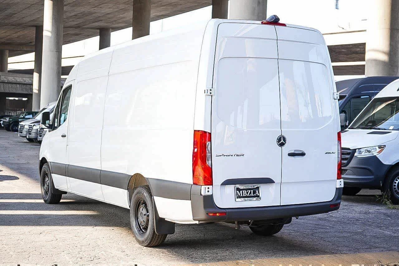 New 2026 Arctic White Mercedes-Benz Cargo 170WB High Roof RWD 2.0L I4 Diesel Turbo SO image 8