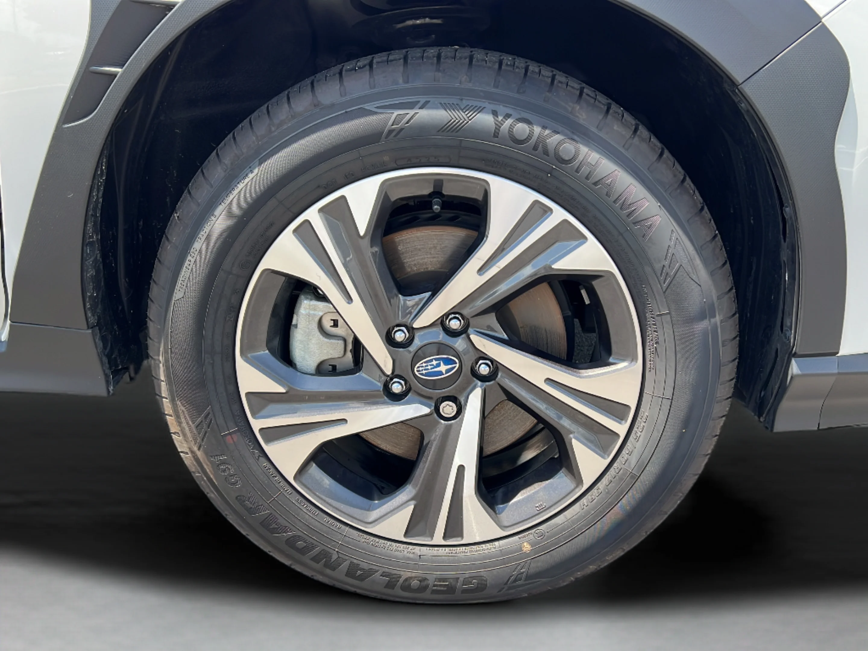 Used 2026 Crystal White Pearl Subaru Premium image 27