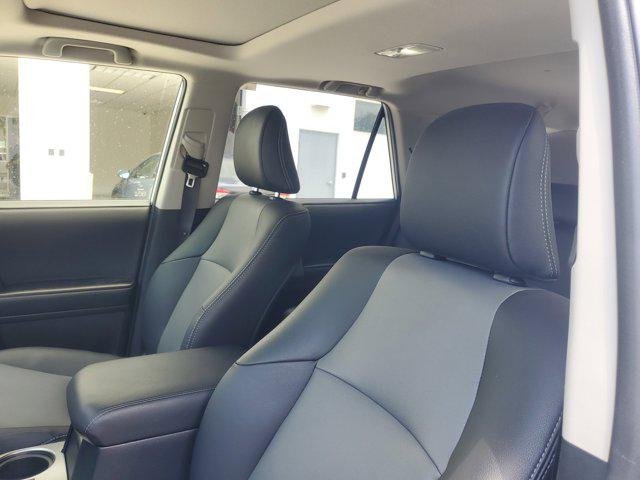 Certified Used 2024 ICE CAP Toyota  image 17