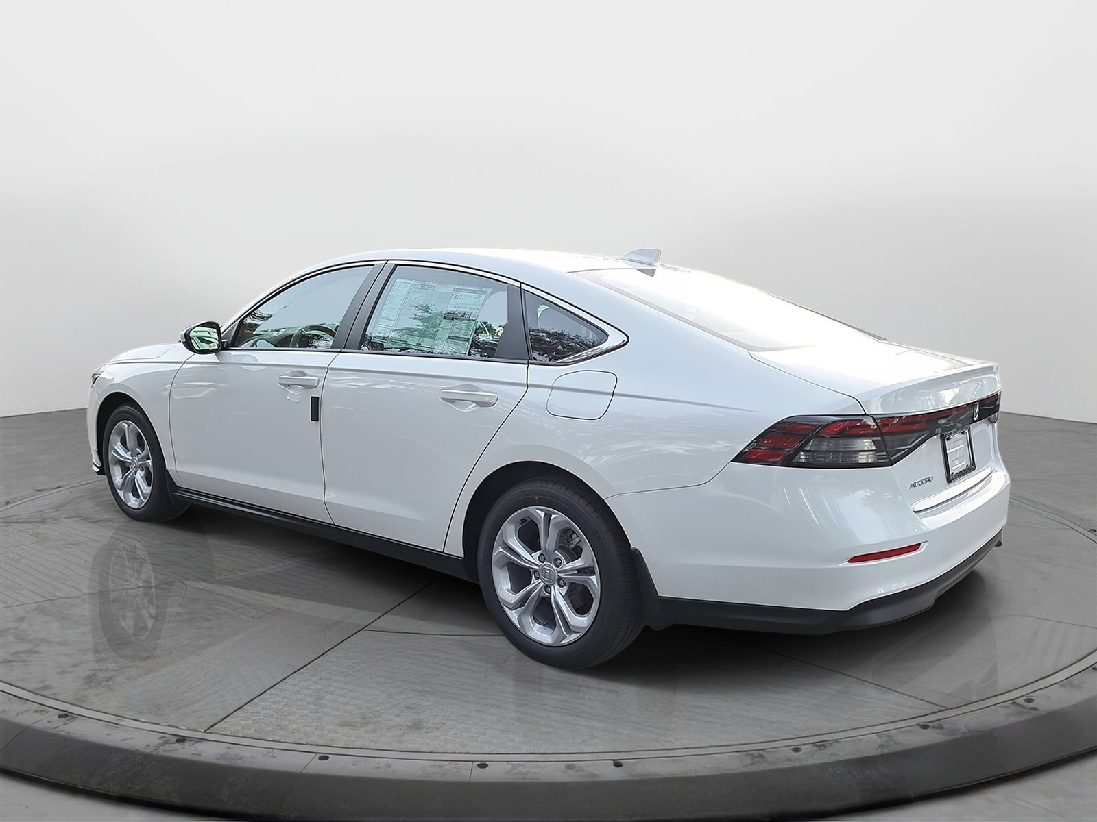 New 2026 Platinum White Pearl Honda LX image 4