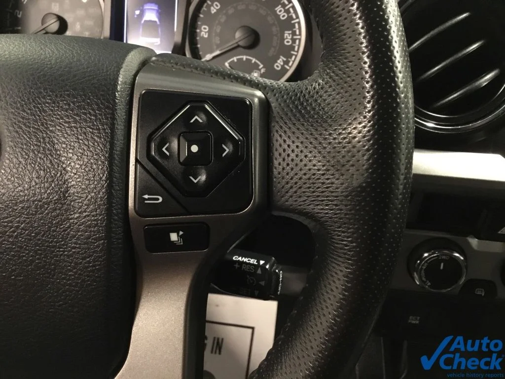 Used 2017 Blue Toyota SR5 image 40