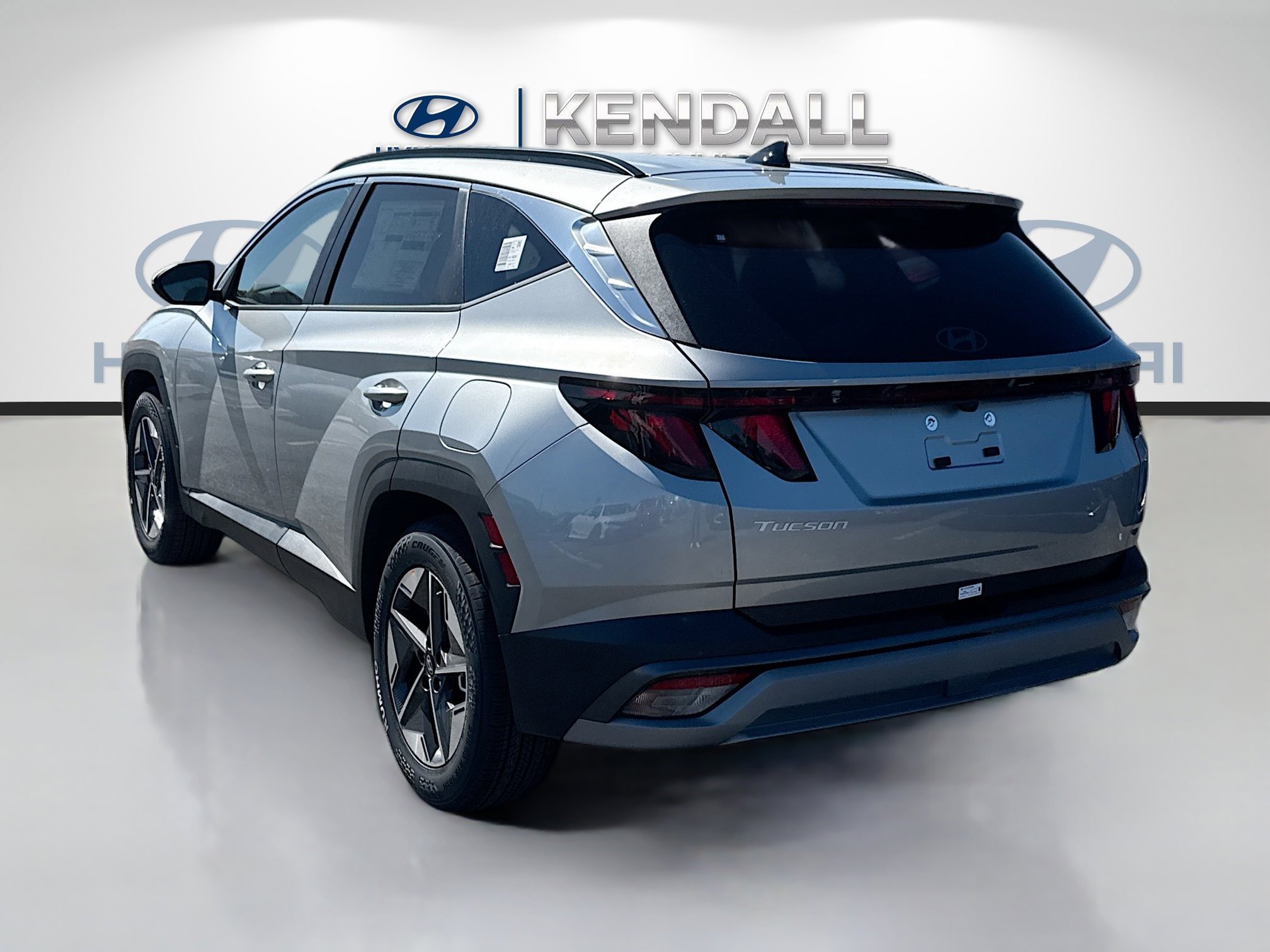 New 2026 Shimmering Silver Hyundai SEL FWD image 29