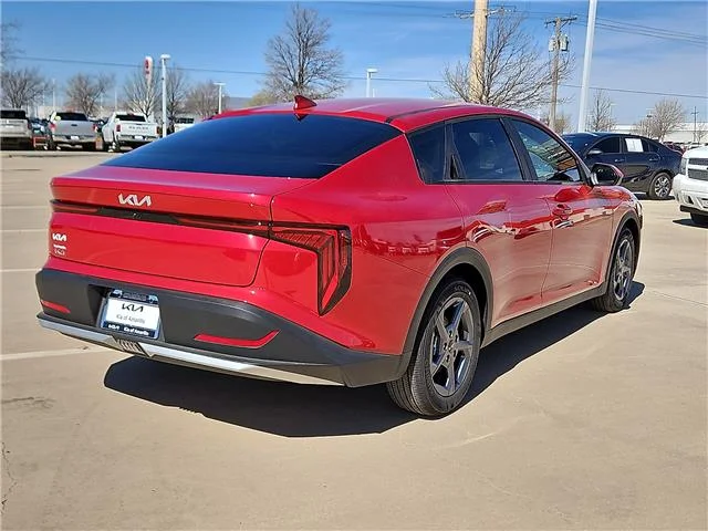 New 2026 Currant Red KIA LXS (IVT) image 3