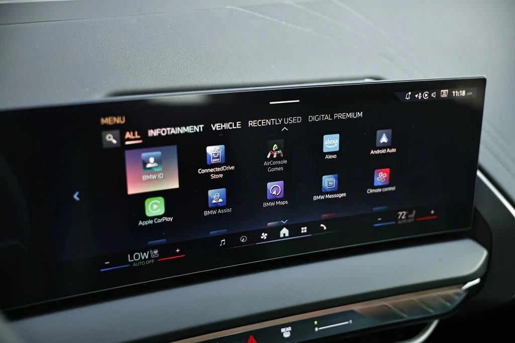 New 2026 Vegas Red Metallic BMW 30 xDrive image 36