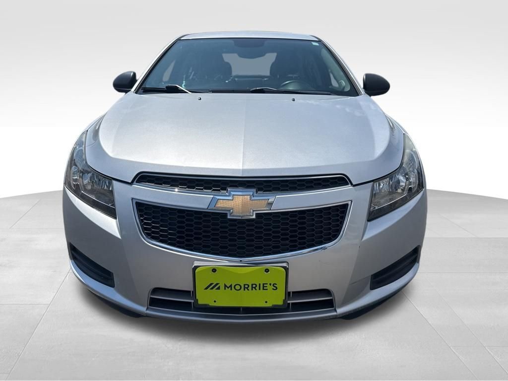 Used 2013 Silver Chevrolet LS image 3