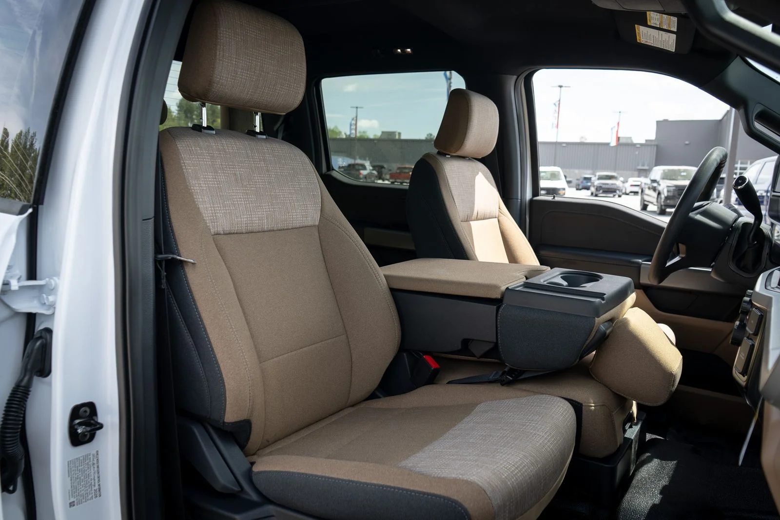 New 2026 Oxford White Ford F-350® XLT image 22