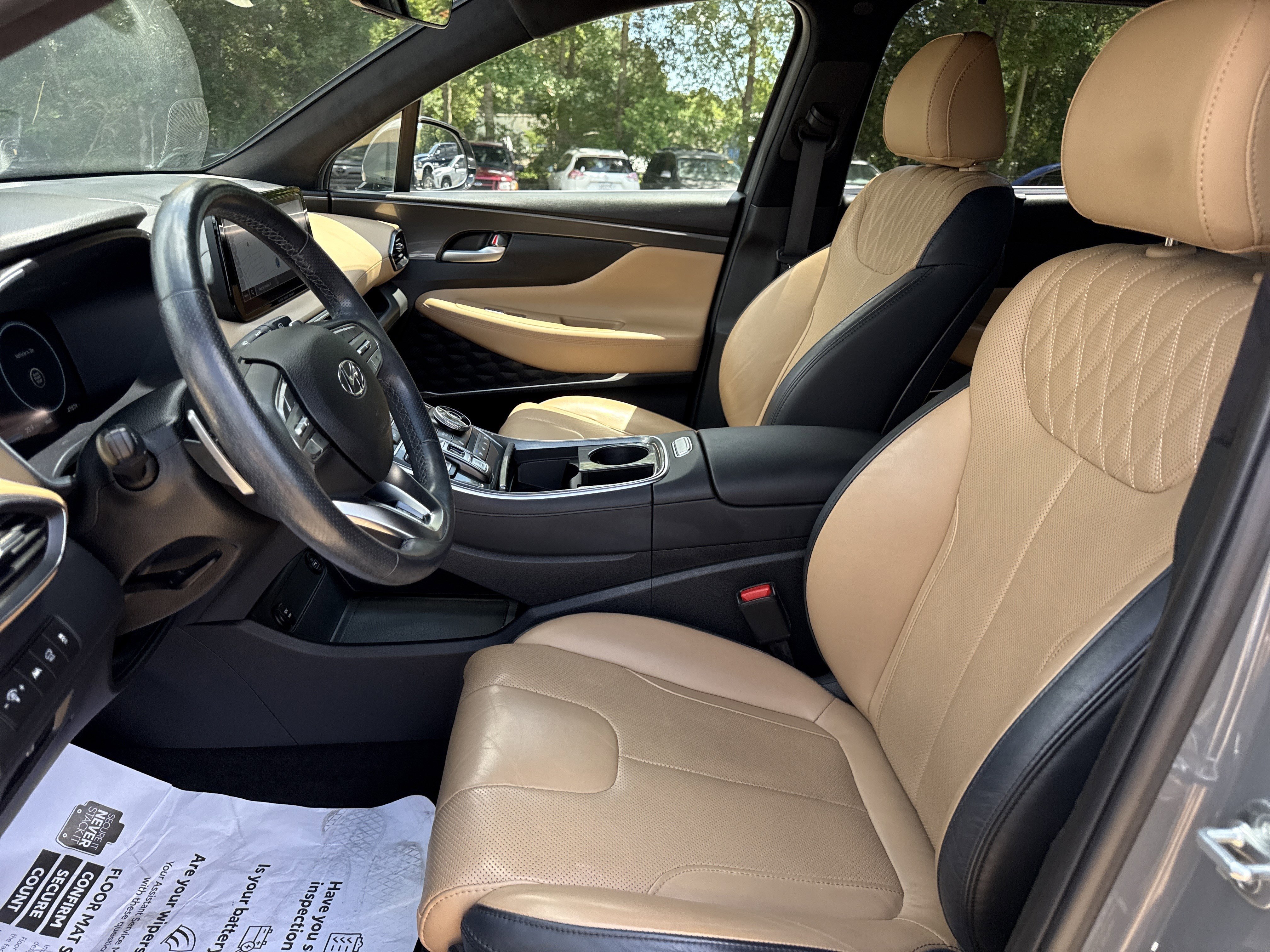 Used 2023 Hampton Gray Hyundai Calligraphy image 11