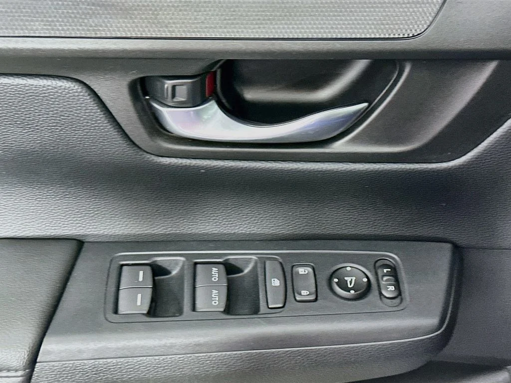 Used 2024 Canyon River Blue Metallic Honda EX image 18
