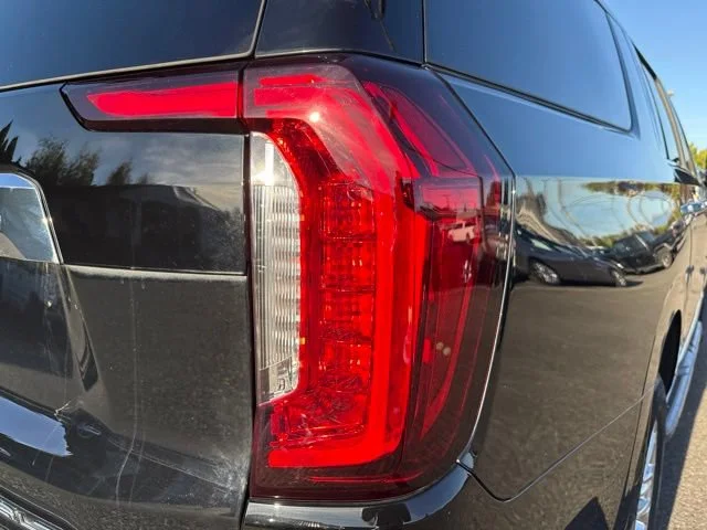Used 2024 Onyx Black GMC SLT image 14