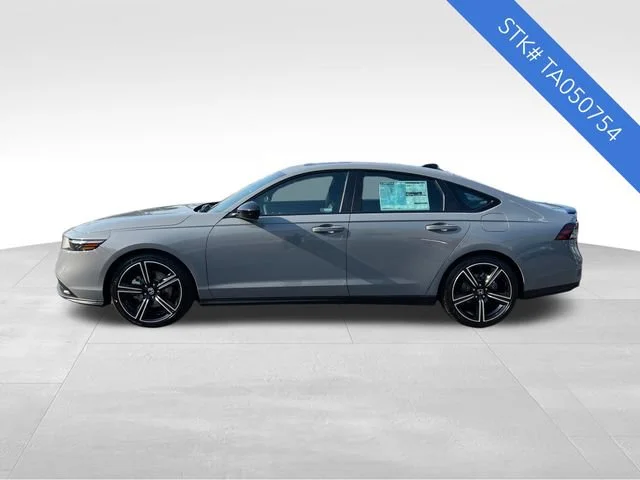 New 2026 Urban Gray Pearl Honda Sport image 4