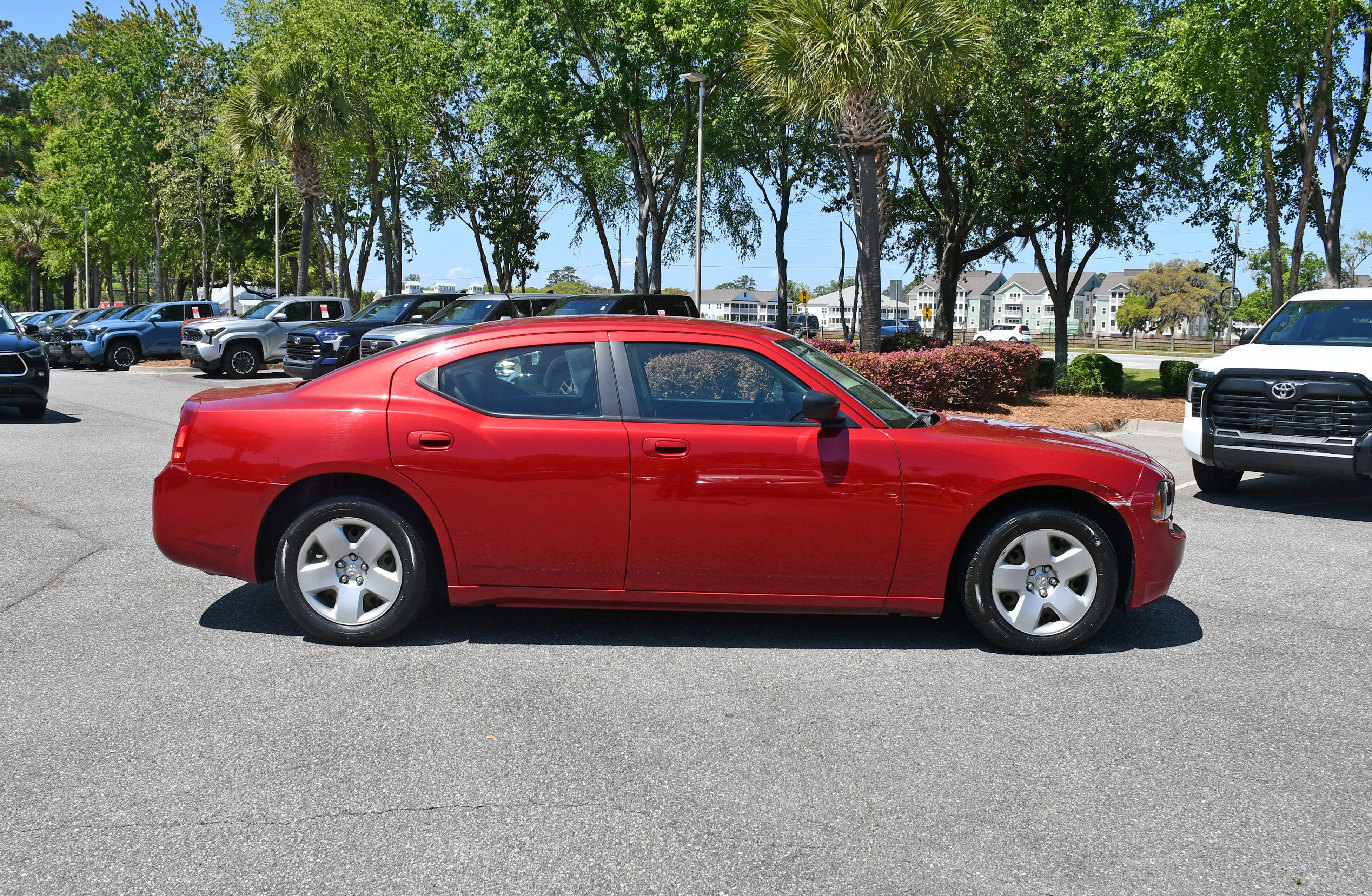 Used 2008 Red Dodge SE image 4