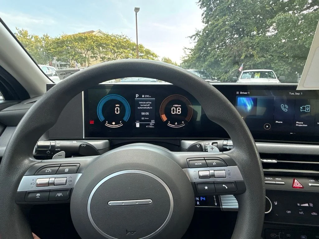 Used 2025 Blue Hyundai SEL image 19