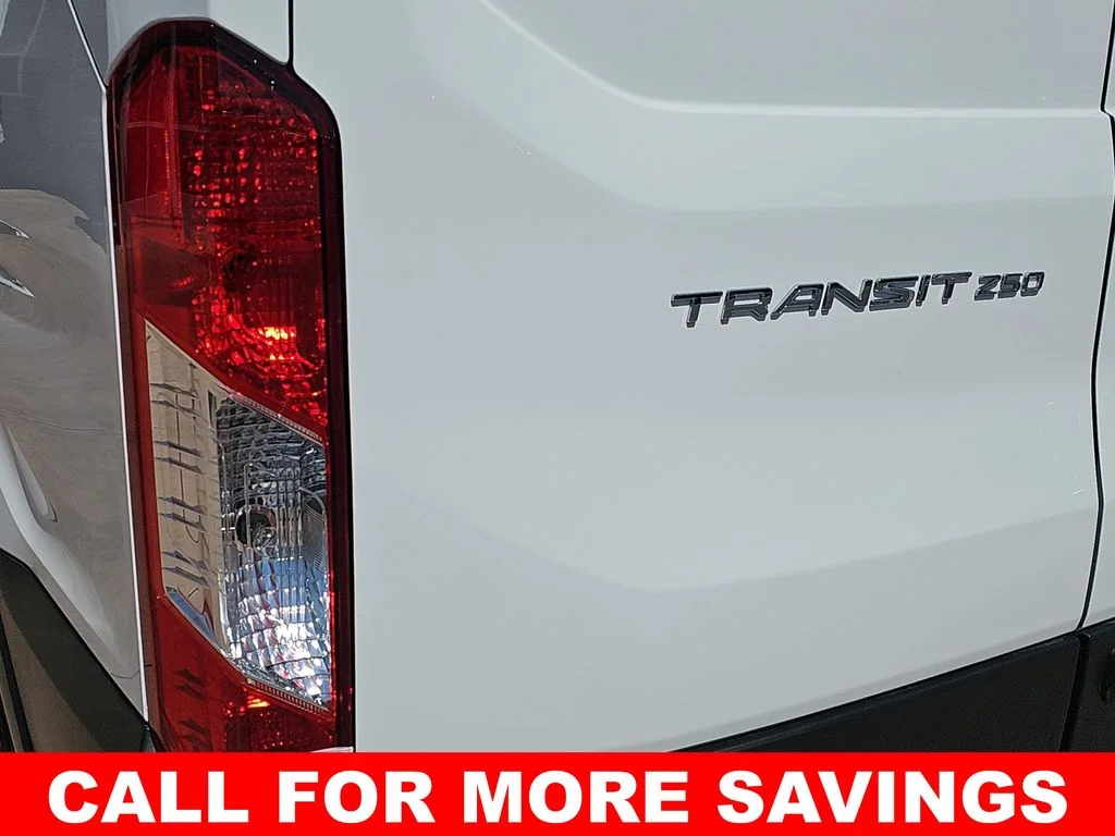2025 Ford Transit Van Base - Photo 40