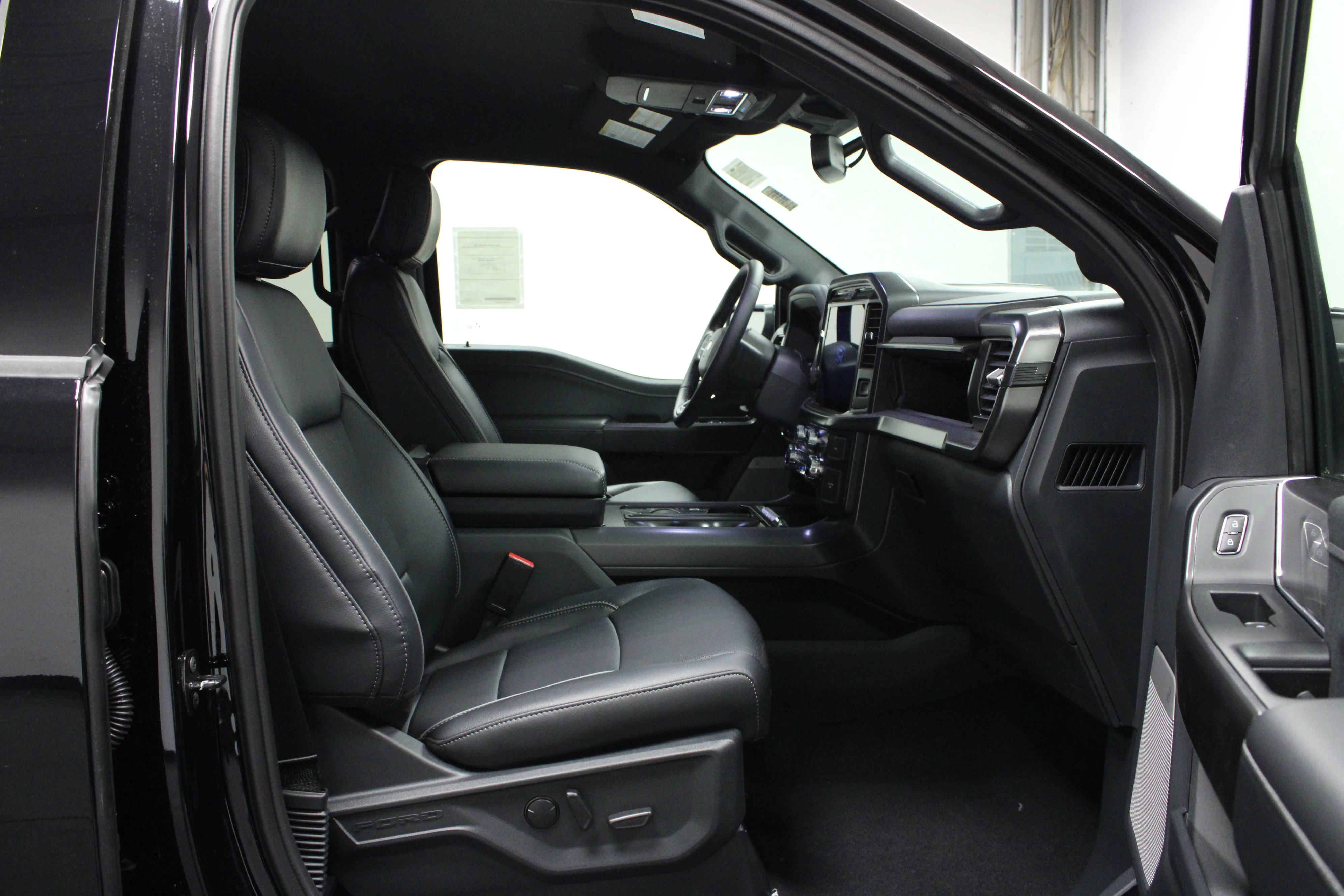 New 2026 Agate Black Metallic Ford Lariat® image 16