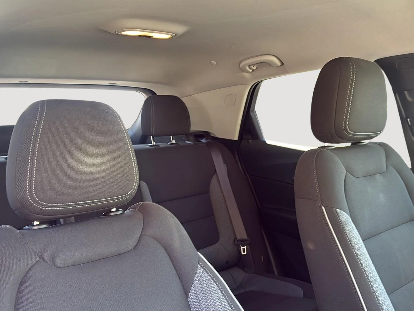 Used 2022 Summit White Chevrolet LT image 13