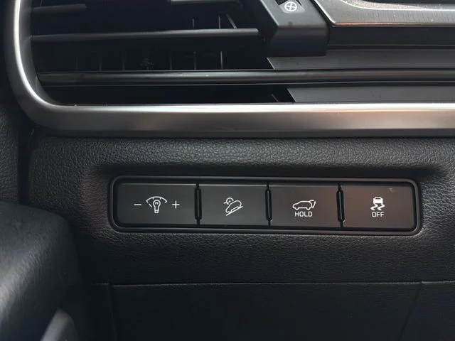 Used 2025 Black Kia S image 16