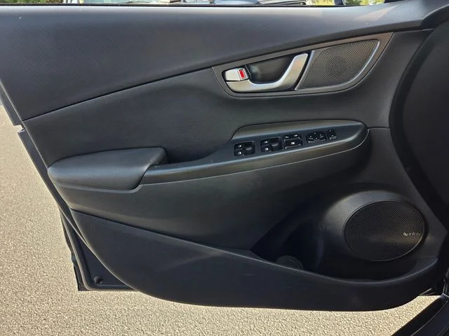 Used 2020 Gray Hyundai Ultimate image 32