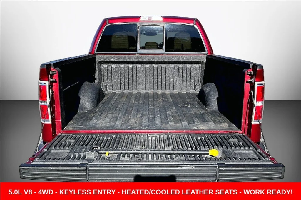 Used 2013  Ford Lariat image 7
