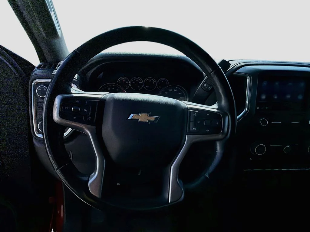 Used 2019 Red Chevrolet LT image 11