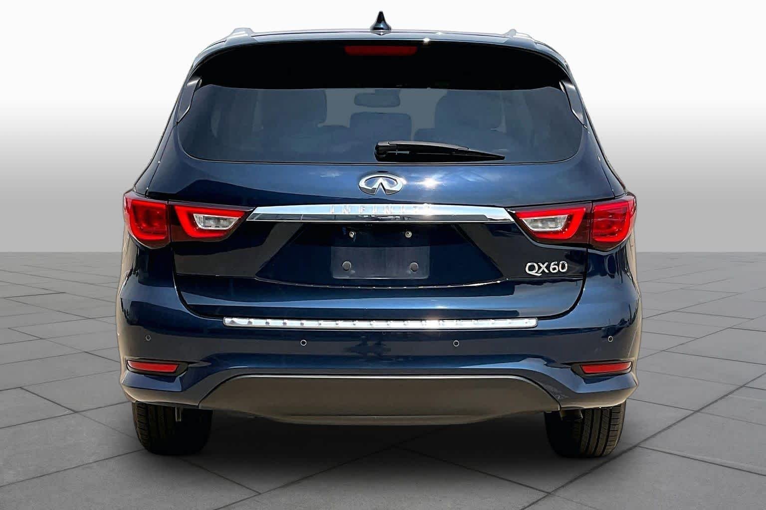 Used 2016 Hermosa Blue INFINITI  image 5