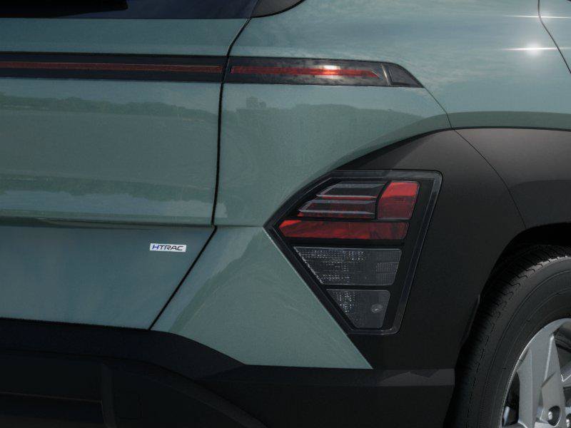 New 2027 Green Hyundai SE image 11