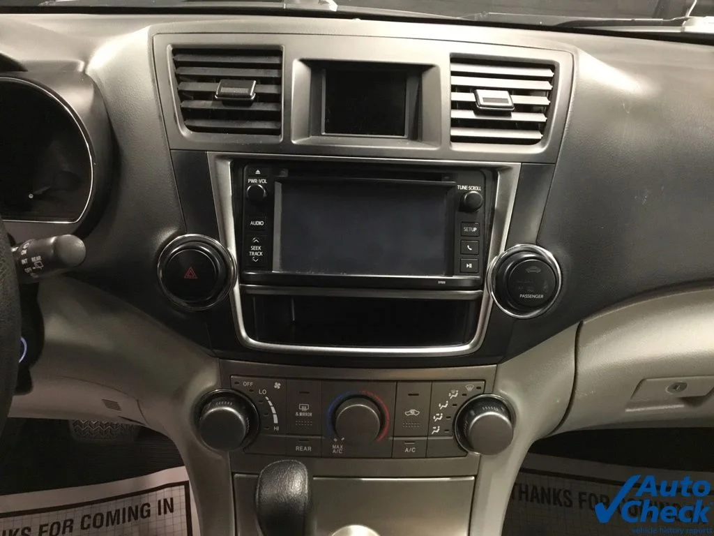 Used 2013 Black Toyota Base Plus V6 image 46