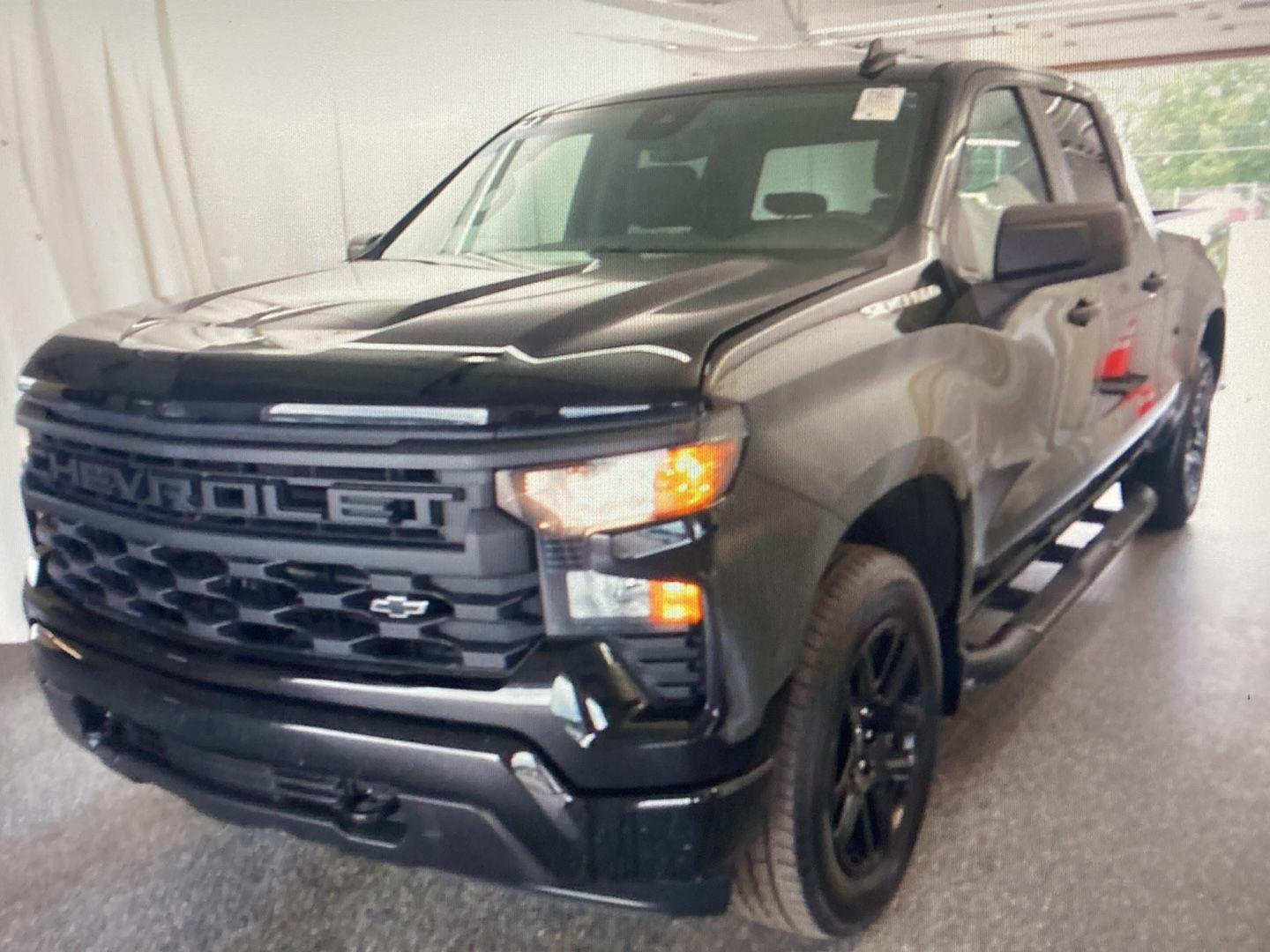 Used 2024 Black Chevrolet Custom image 5