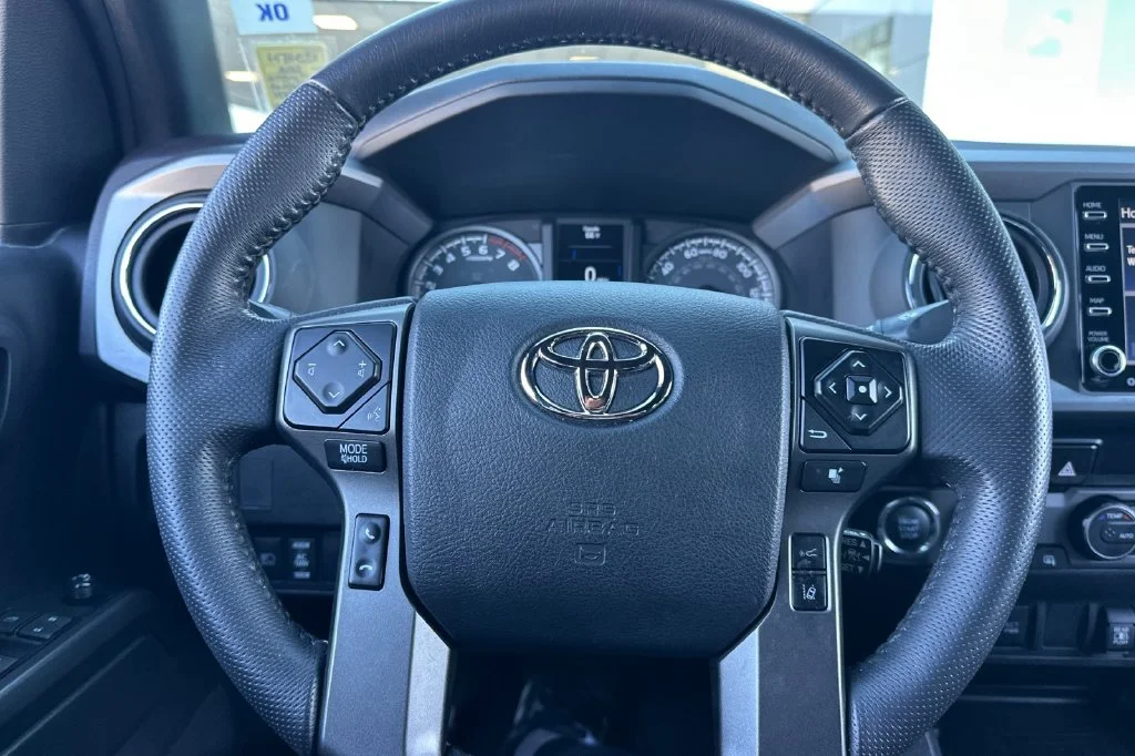 Certified Used 2023  Toyota TRD Off-Road image 22